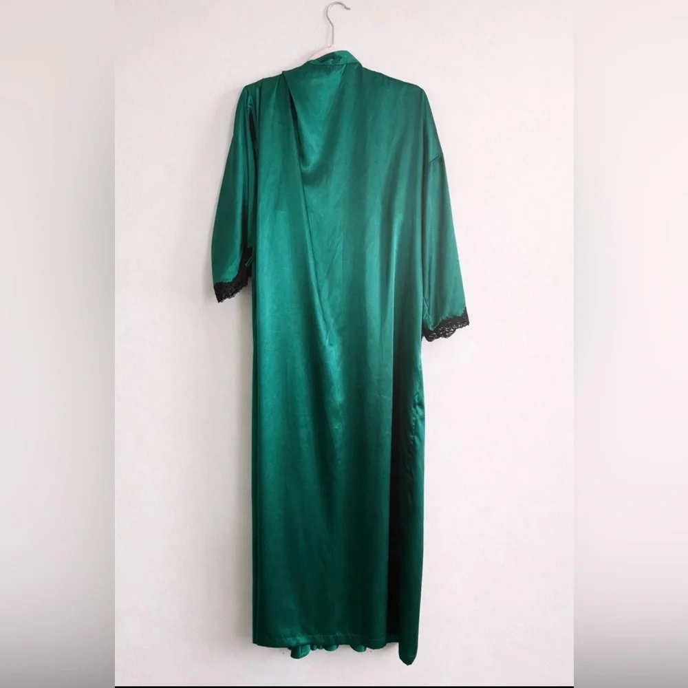 Vintage Y2K Victorias Secret SatinSlip Gown and Robe Set Medium